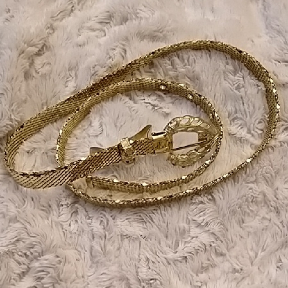 Vintage Whiting & Davis Elegant Gold Metal Dragon Scale Belt
